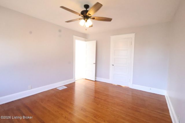 125 Northwestern Pkwy, Louisville, KY 40212