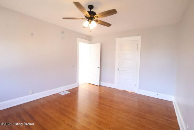 125 Northwestern Pkwy, Louisville, KY 40212