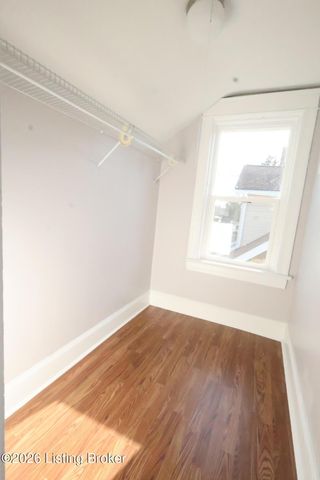 125 Northwestern Pkwy, Louisville, KY 40212