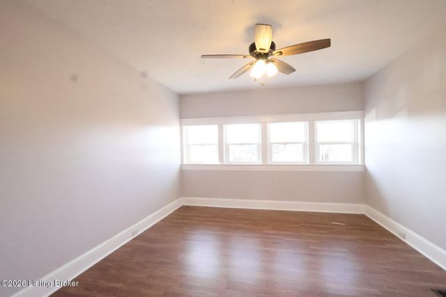 125 Northwestern Pkwy, Louisville, KY 40212