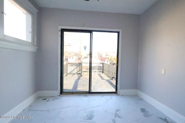 125 Northwestern Pkwy, Louisville, KY 40212