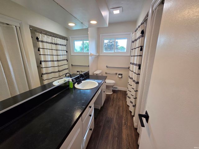 54141 Eastview Drive, Bristol, IN 46507