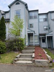 1425 Quinnipiac Avenue 112, New Haven, CT 06513