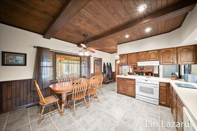 12675 Harder Road, Fabius Twp, MI 49093