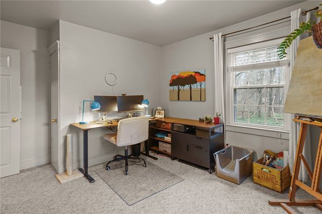 80 Lake Shore Drive, East Greenwich, RI 02818