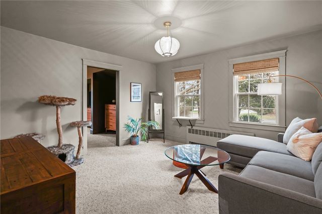 80 Lake Shore Drive, East Greenwich, RI 02818