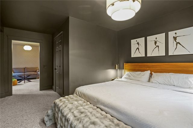 80 Lake Shore Drive, East Greenwich, RI 02818