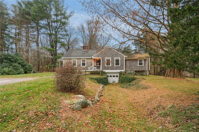 80 Lake Shore Drive, East Greenwich, RI 02818