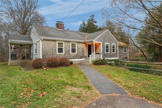 80 Lake Shore Drive, East Greenwich, RI 02818