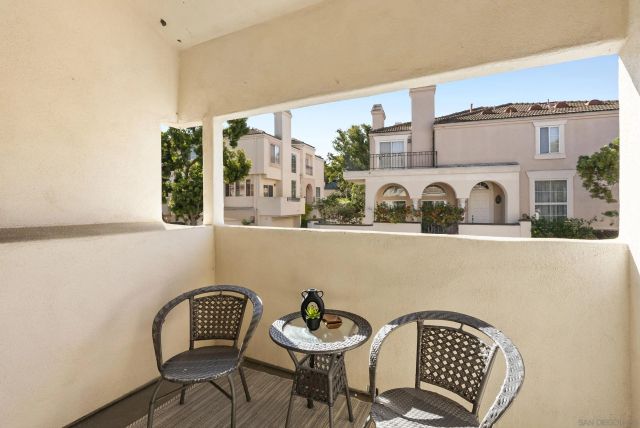 5143 Renaissance Ave B, San Diego, CA 92122