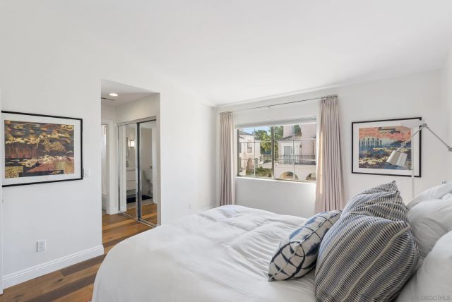 5143 Renaissance Ave B, San Diego, CA 92122