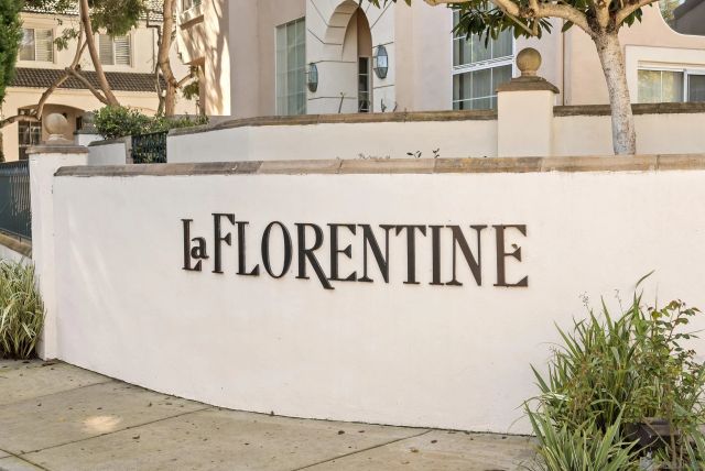 5143 Renaissance Ave B, San Diego, CA 92122