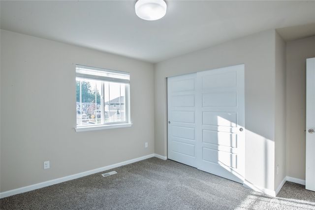 32952 SE Stevens Street, Black Diamond, WA 98010