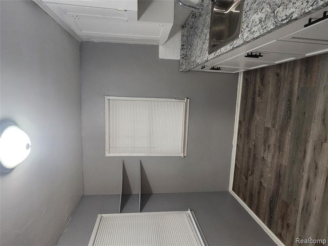 14369 Cruse Street, Detroit, MI 48227