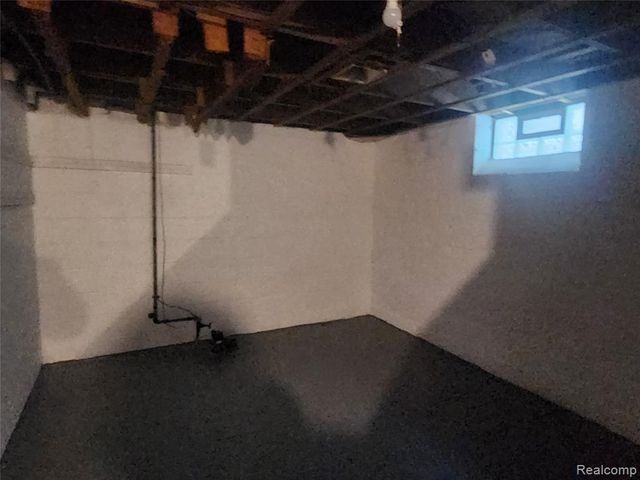 14369 Cruse Street, Detroit, MI 48227