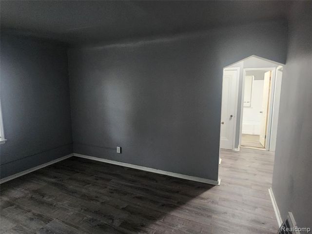 14369 Cruse Street, Detroit, MI 48227