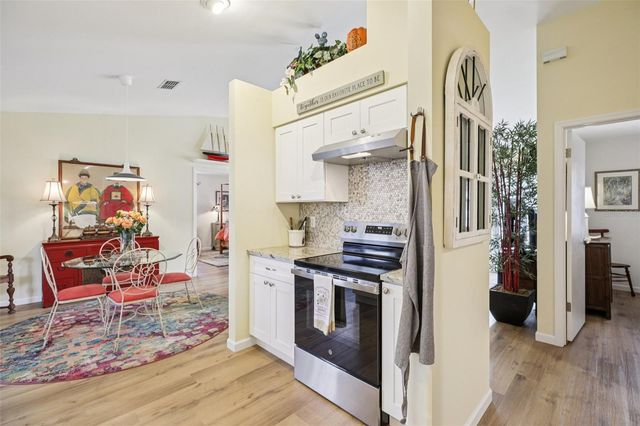 1625 NEW ABBEY AVENUE, Leesburg, FL 34788