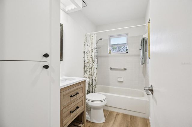 1625 NEW ABBEY AVENUE, Leesburg, FL 34788