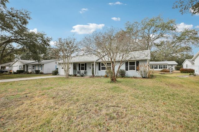 1625 NEW ABBEY AVENUE, Leesburg, FL 34788