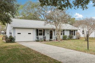 1625 NEW ABBEY AVENUE, Leesburg, FL 34788