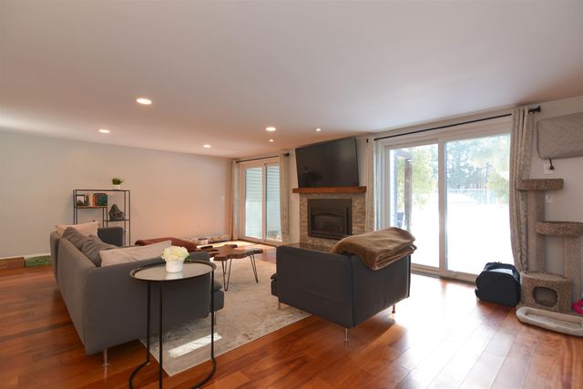 38 Pondview Drive, Merrimack, NH 03054