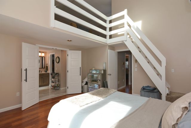 38 Pondview Drive, Merrimack, NH 03054