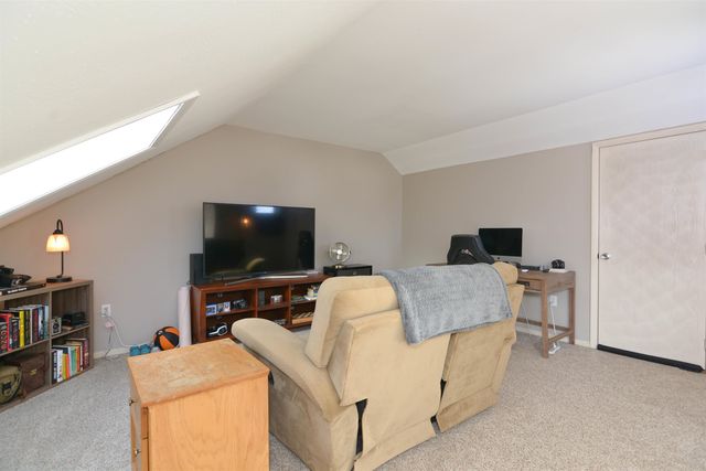 38 Pondview Drive, Merrimack, NH 03054