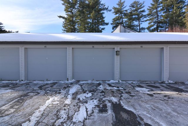 38 Pondview Drive, Merrimack, NH 03054