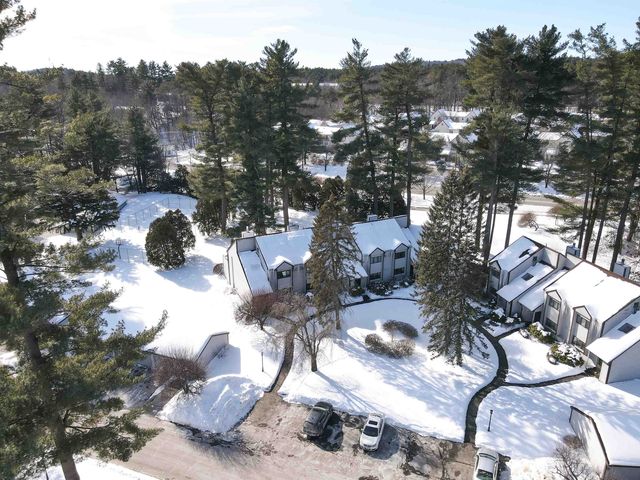 38 Pondview Drive, Merrimack, NH 03054
