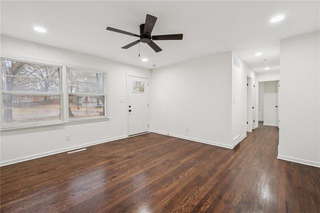 5101 NE 39th Street, Kansas City, MO 64117