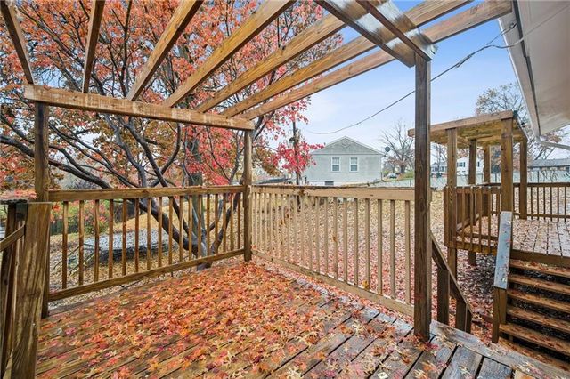 5101 NE 39th Street, Kansas City, MO 64117