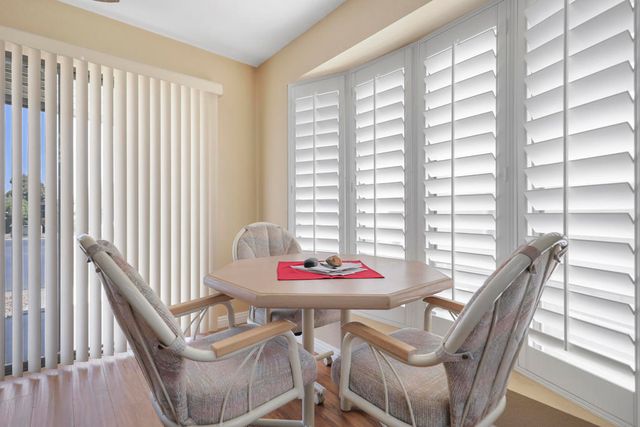 73450 Country Club Drive 76, Palm Desert, CA 92260