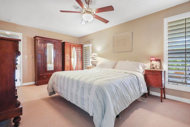 73450 Country Club Drive 76, Palm Desert, CA 92260