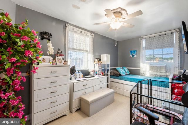 701 MARWOOD RD E, Philadelphia, PA 19120