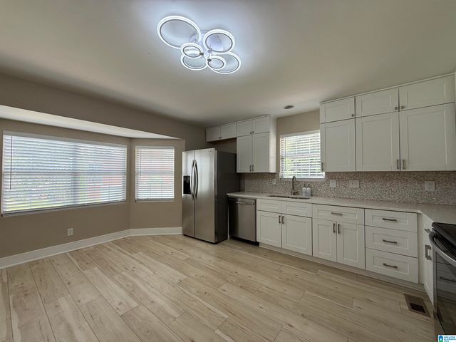 5644 AZZ HIGGINS DRIVE, Sylvan Springs, AL 35118