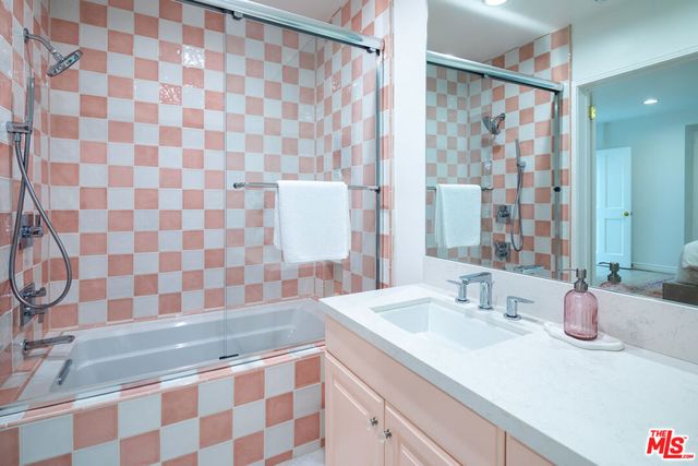 1134 San Ysidro Drive, Beverly Hills, CA 90210