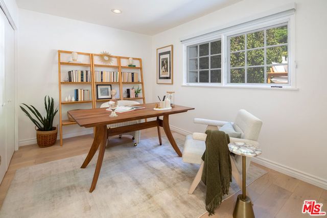 1134 San Ysidro Drive, Beverly Hills, CA 90210