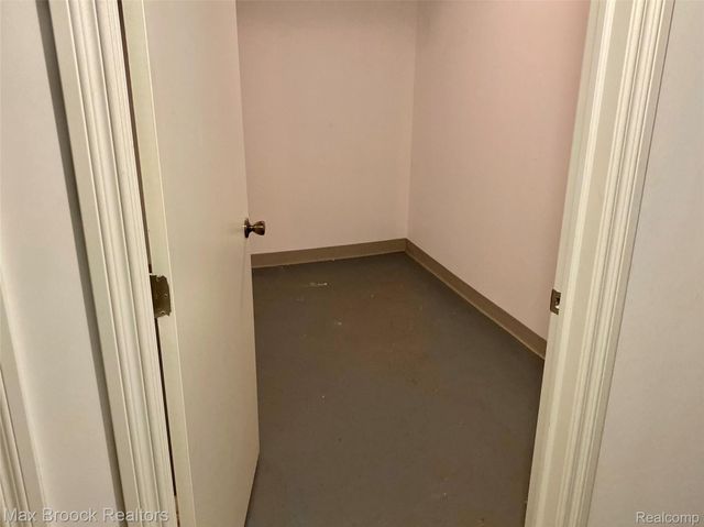 1115 N Old Woodward Avenue 61, Birmingham, MI 48009