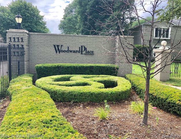 1115 N Old Woodward Avenue 61, Birmingham, MI 48009