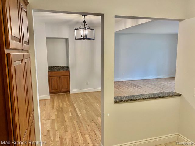 1115 N Old Woodward Avenue 61, Birmingham, MI 48009