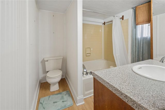 2202 NW 121ST AVENUE, Gainesville, FL 32609