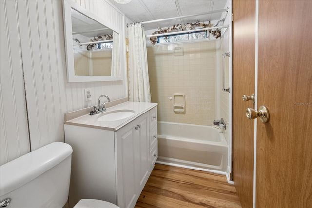 2202 NW 121ST AVENUE, Gainesville, FL 32609