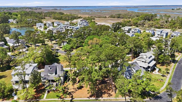 21 Percheron Ln, Hilton Head Island, SC 29926