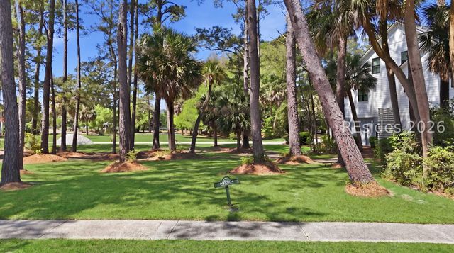 21 Percheron Ln, Hilton Head Island, SC 29926