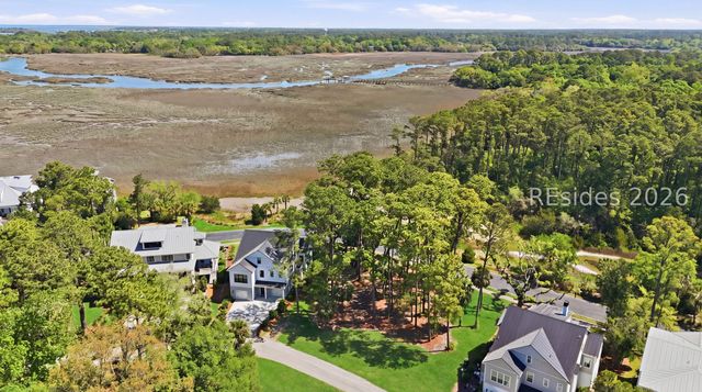 21 Percheron Ln, Hilton Head Island, SC 29926
