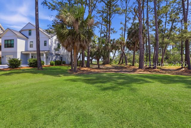 21 Percheron Ln, Hilton Head Island, SC 29926