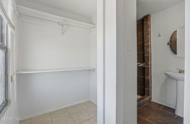 10310 KELLOGG Street, El Paso, TX 79924