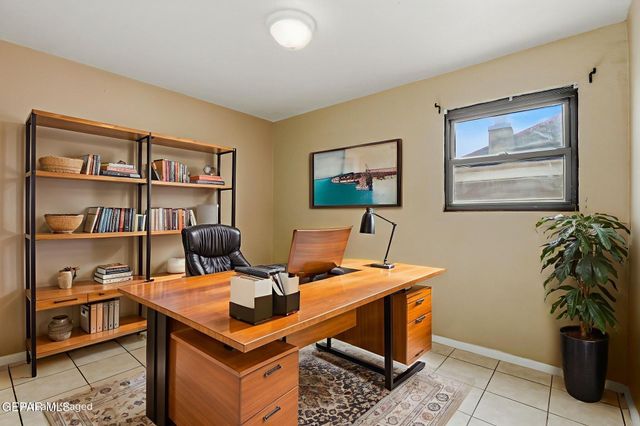 10310 KELLOGG Street, El Paso, TX 79924