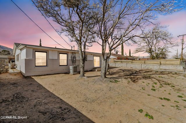 10310 KELLOGG Street, El Paso, TX 79924