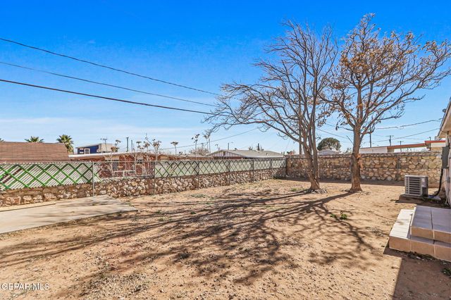 10310 KELLOGG Street, El Paso, TX 79924
